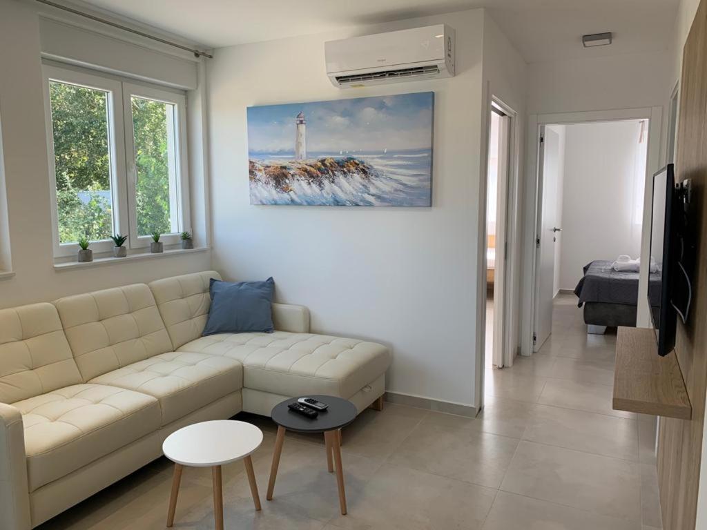 Apartmani Sunside Нин Экстерьер фото